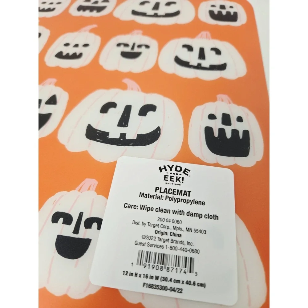 Target Hyde & EEK ! Pumpkin jack o lantern placemats NEW set of 3 Halloween